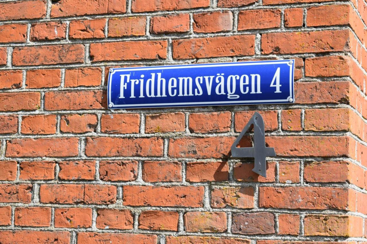Roerums Gardshotell *